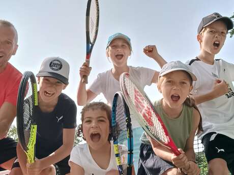 Tennis Yeu Evasion Tennis Yeu Evasion