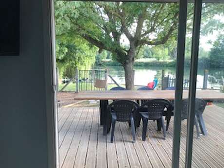 La Maison au Bord du Loir