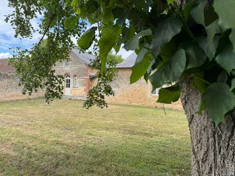 Pavillon indépendant sur le domaine du château de la Grange Moreau