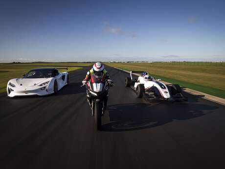 PISTE AUTO-MOTO "CIRCUITS DE VENDÉE"