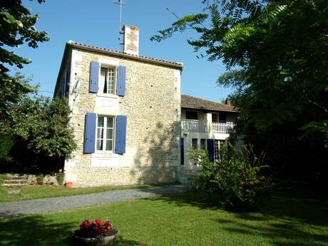 LE PETIT MARAIS