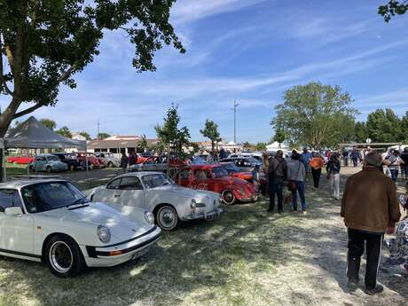 Rassemblement de véhicules anciens