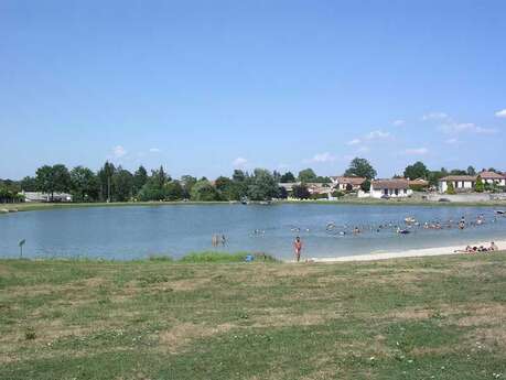 Plan d'eau de Cognac la Forêt