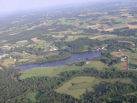 Espace Nautique du lac de Forgeneuve à Meuzac