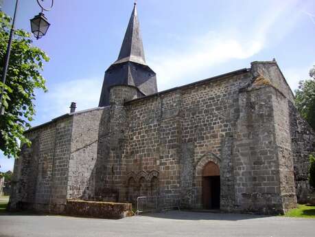 Eglise fortifiée La Croix Glorieuse