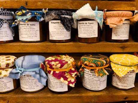 L'atelier des trois sœurs