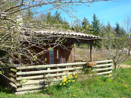 DOMAINE DU BOUCHARD - GITE P'TIT CHALET