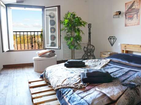 LE COCON EN BOIS MAJEUR