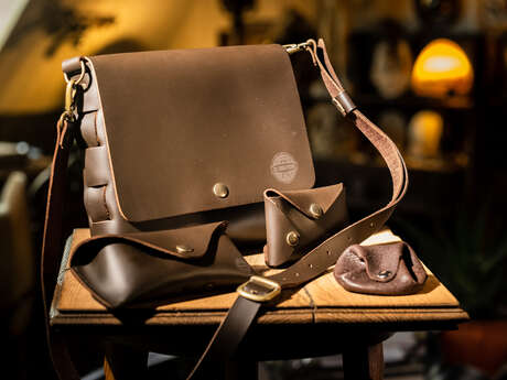 DK Créations Cuirs : Maroquinerie des mondes de l'imaginaire Médiéval fantastique et steampunk