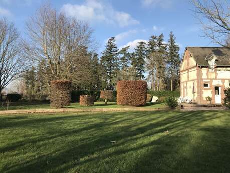 Château Folies - La Mignardière - Chez Christopher Blackie