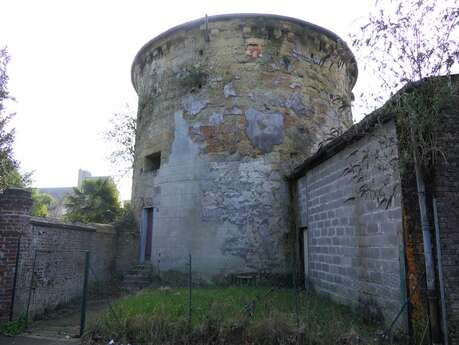 Tour Lambert - Tour des anciens remparts de Lisieux