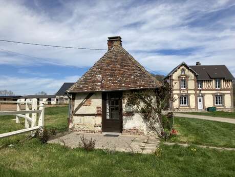 Tiny House Cour Lozey - Chez Sophie Gal