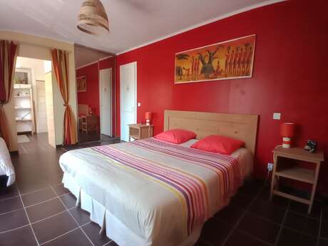 Karibu Normandy - Chez Xavier et Scholastica Girardot