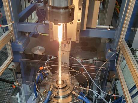Visite d'une tour de fibrage chez Photonics Bretagne
