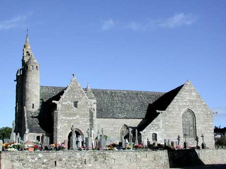 Eglise Saint-Quémeau et enclos paroissial de Trédrez-Locquémeau