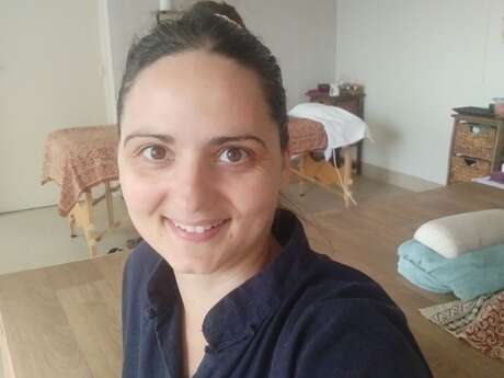 Massages traditionnels sur-mesure & yoga-thérapie