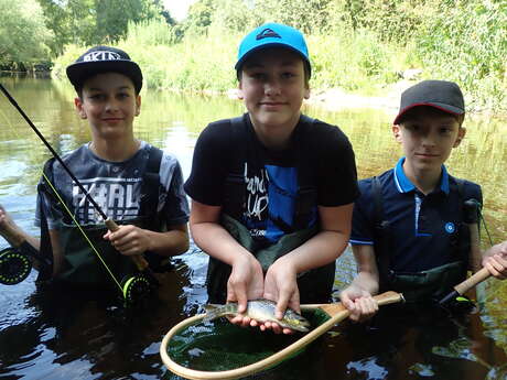 Initiation de pêche à la mouche et vie de la rivière