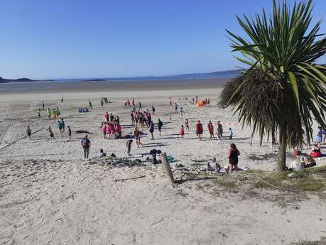 Les Pieds dans le sable à St Efflam Beach