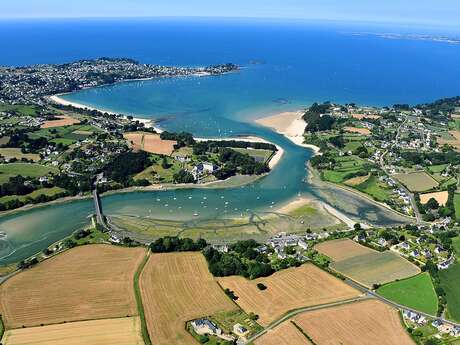 L’estuaire du Douron et le site du Hogolo sur la pointe de l'Armorique