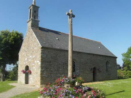 Chapelle Saint Nicolas et la Stèle de la fécondité