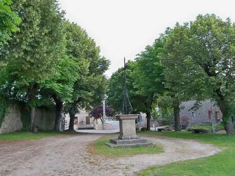 Saint-Julien-Le-Châtel et son patrimoine