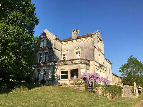 Atelier herboristerie, confection d'un vinaigre des 4 voleurs  - Châteaux en fête
