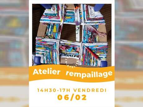 Atelier rempaillage de chaise en tissu