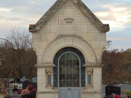 Passeurs de patrimoine - Les métiers d'art et le patrimoine funéraire