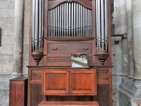Patrimoine sur le Pouce - Le Buffet sculpté de l'Orgue de la Cité