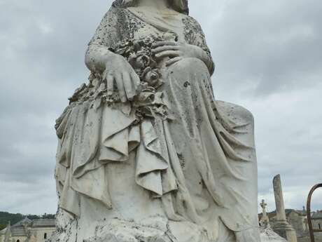 Passeurs de patrimoine - Le Cimetière Saint-Georges et le mur des fusillés