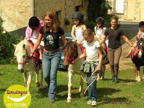 Centre équestre Au bos cheval rouge