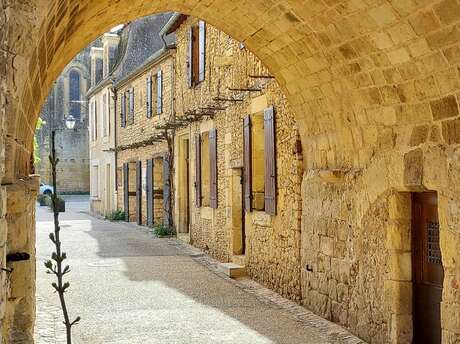 Balades Cultures et Nature : Cadouin, à l’ombre de sa prestigieuse abbaye