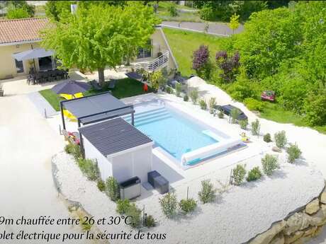 Villa d'Elsa avec piscine chauffée à Sarlat