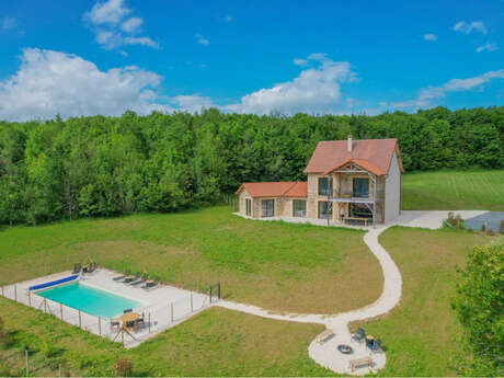 Domaine d'Essendiéras - Gîte La Buissonnière