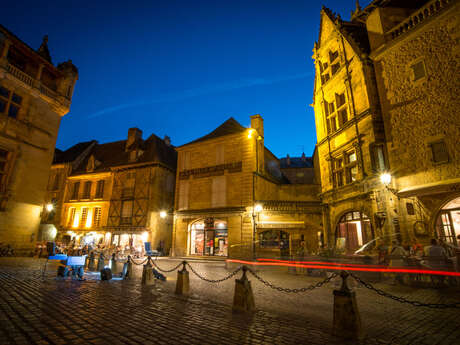 Une Enquête dans Sarlat : "Relique perdue"
