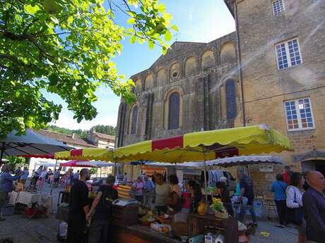 Marché traditionnel du mercredi