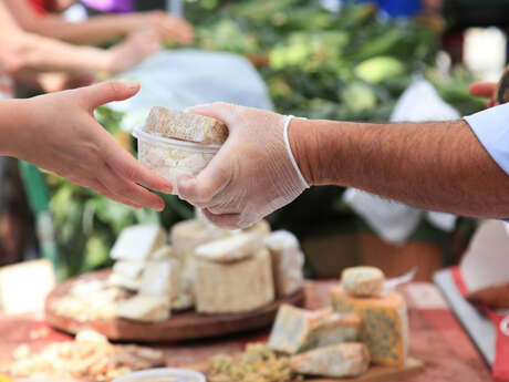 Marché Gourmand avec animation Musicale