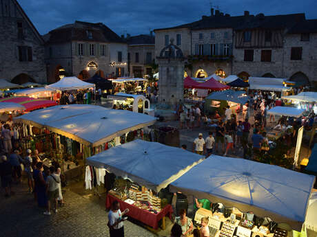 Marché nocturne