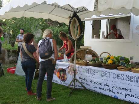 Marché gourmand à la ferme
