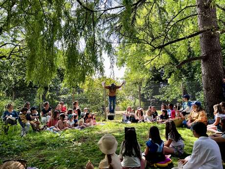 Api après-midi, spectacle «Pour une poignée de pollen»