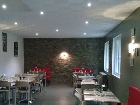 Le Verre Y Table