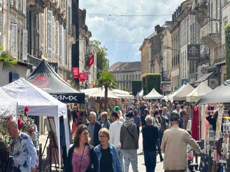 Les Estivales | braderie des commerçants