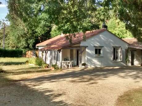 Gîte avec PISCINE à la campagne