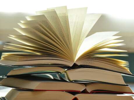 Café Club lecture