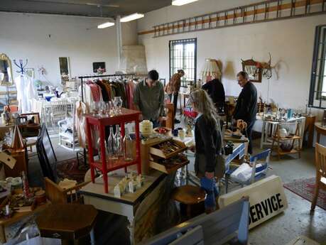 Le grand vide grenier brocante des copains