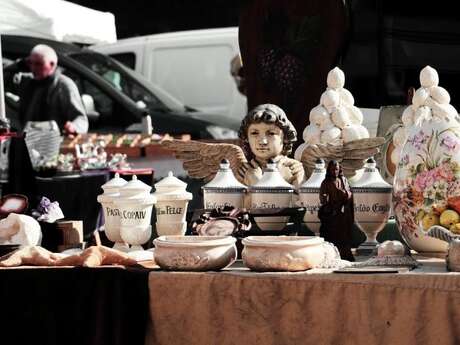 Vide grenier à Montignac-Lascaux