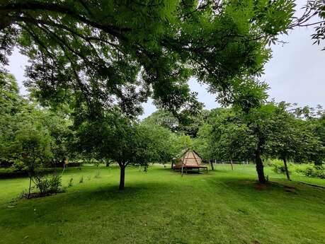 Le clos du buisson (Camping chez l'habitant)