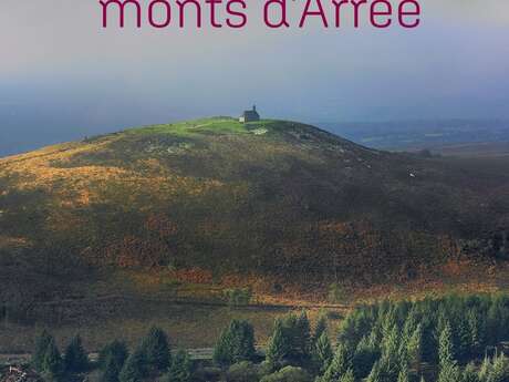 Présentation du dictionnaire des Monts d'Arrée à la Librairie-Café l'Autre Rive à Berrien.