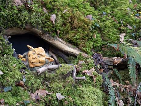 Le Carnaval des Lutins avec ADDES à Botmeur.