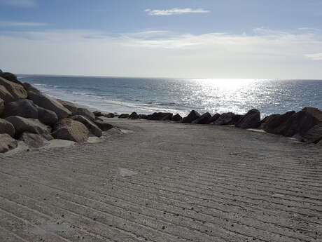 Plage du Grand Large, Mousterlin